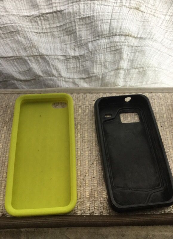 iPhone cases. Like new..