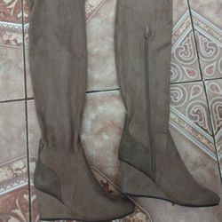 Women's Thigh Hi Boots