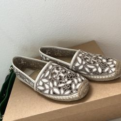 Tory Burch flat shoes