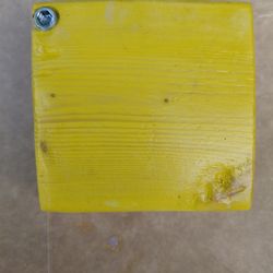 Lemon Salt/Pepper Swivel Shaker!