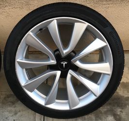 Tesla Model 3 Stiletto 19” Wheels