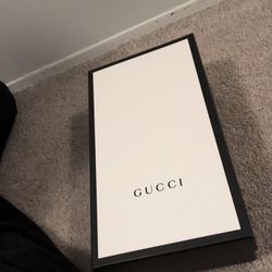Men’s Gucci Flip Flops (two Different Pairs) If Size 10 Two Pairs For 90$