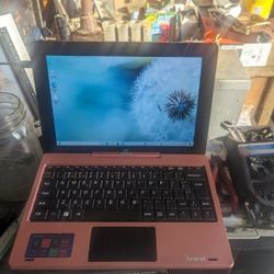 IVIEW 10"  WINDOWS TABLET W KEYBOARD 