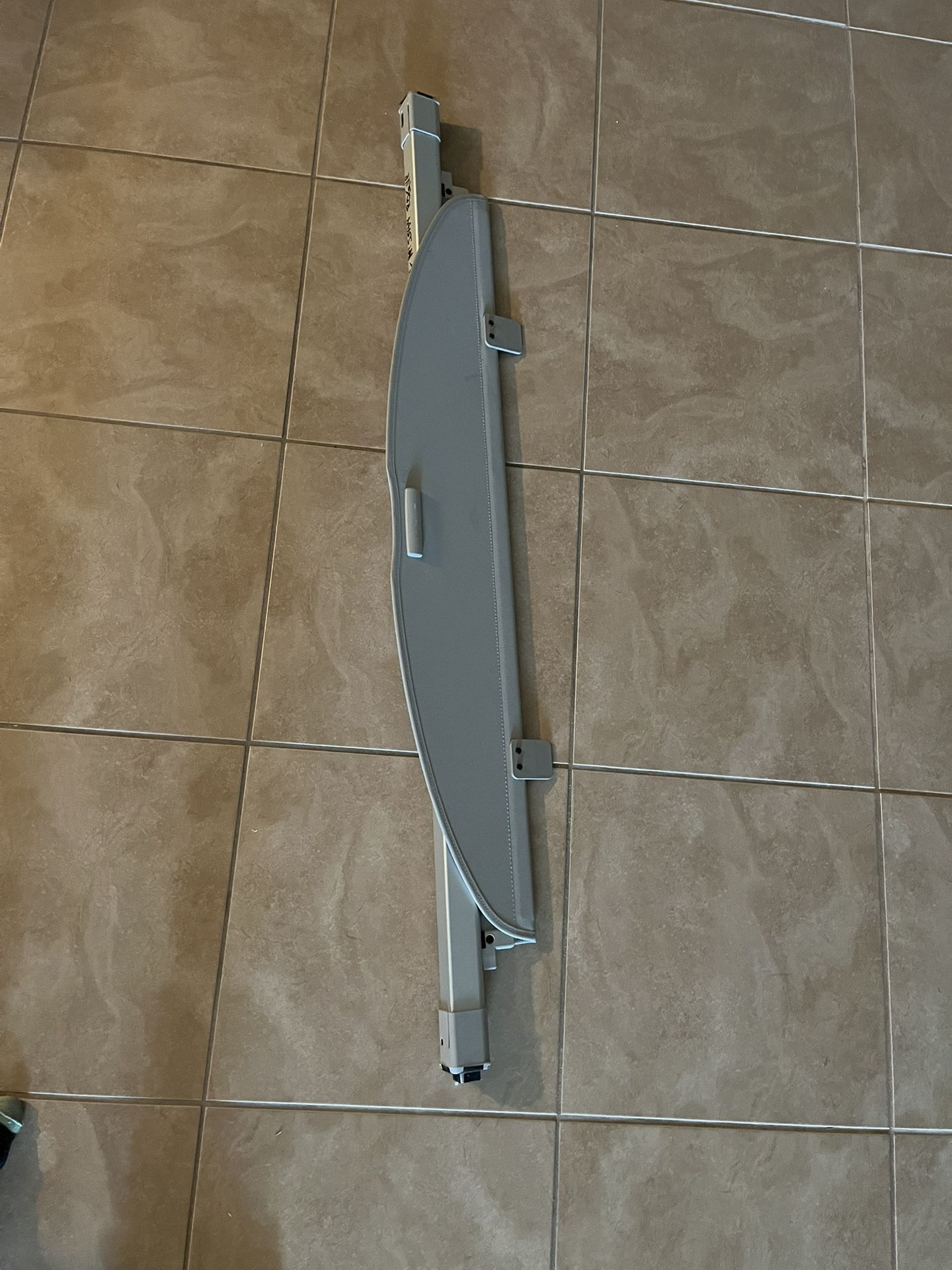 Auto Nissan Rogue Cargo Snap In Original Cover