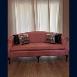 Loveseat Pink Antique Piece