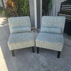 2 Coastal Chairs