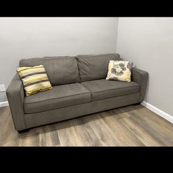 Ashley Queen Sofa Sleeper. Like New Perfect Condition 