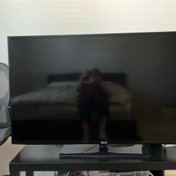 55” Samsung TV