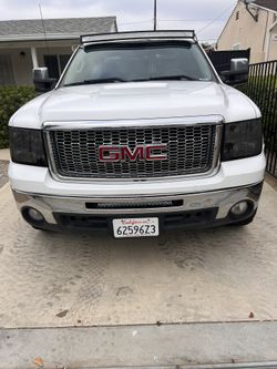 2011 GMC Sierra