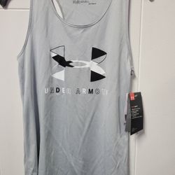 Girl's Under Armour Shirt size YLG- NEW