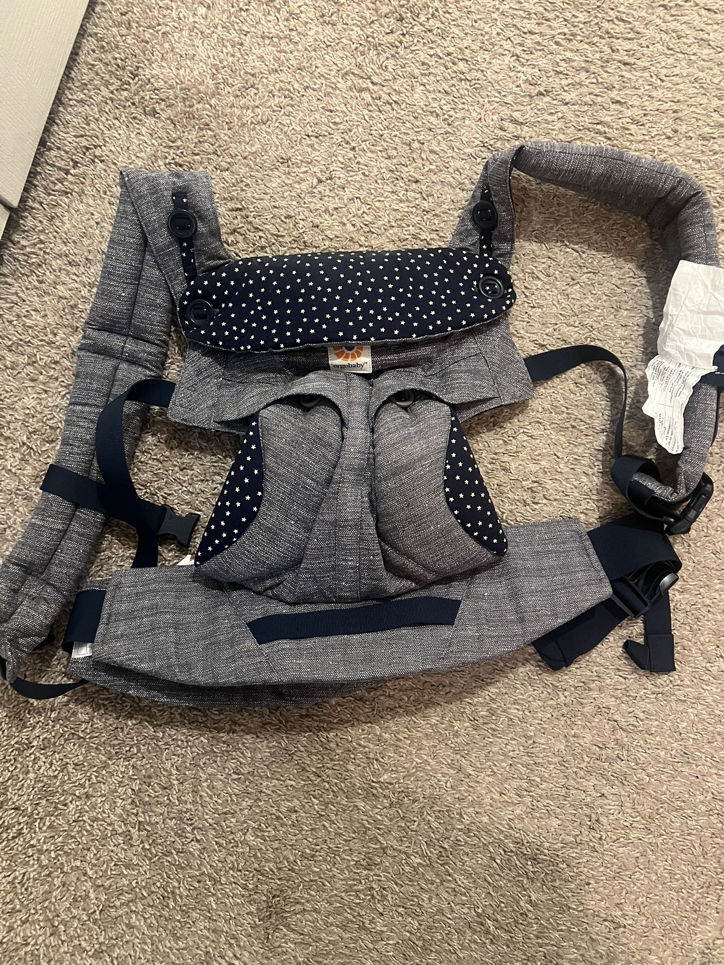 Ergobaby 360 All Positions Baby Carrier- LIKE NEW