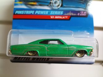 Hot Wheels '65 Impala Pinstripe Power Series Green 1:64 Diecast