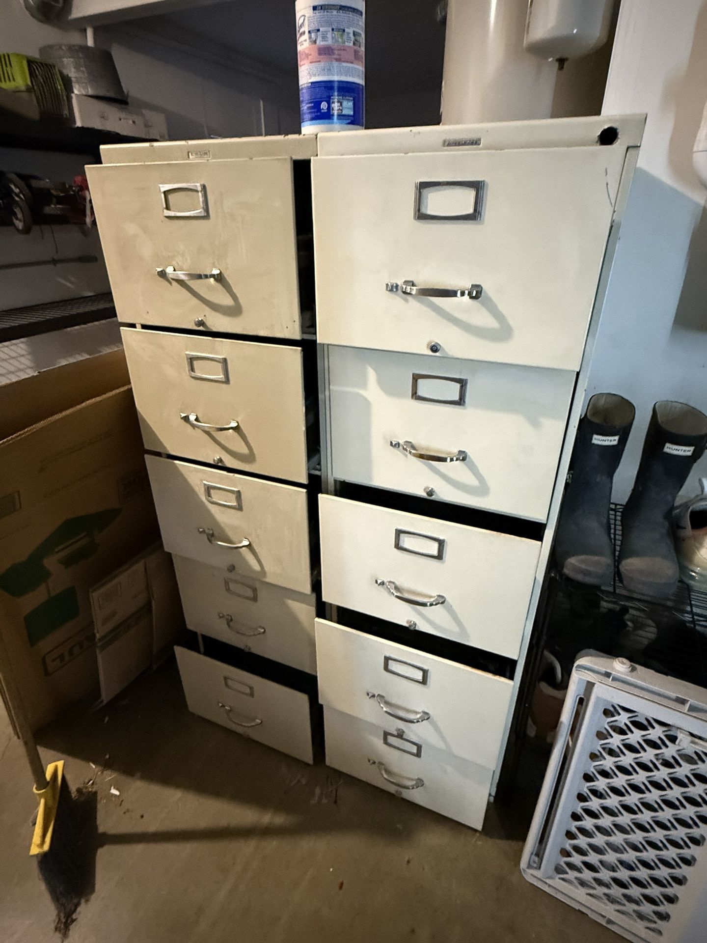 Free Metal Filing Cabinets (cream Color)