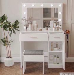 Hollywood mirror desk vanity