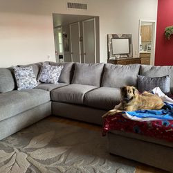 2- Piece Sectional With Chaise Lounge 