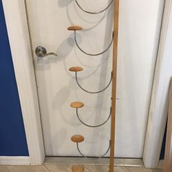 Wall Wood Mounted Wig/WIGS or Big Hats Holders~Hanging Rack with 6 Holders~Great Condition