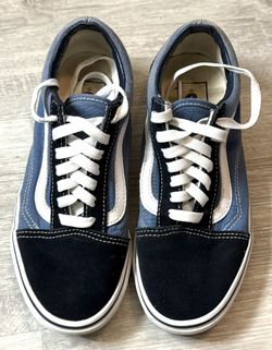 Vans Woman’s Size 6 Mens 4