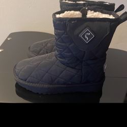 Heated Boots Size 5