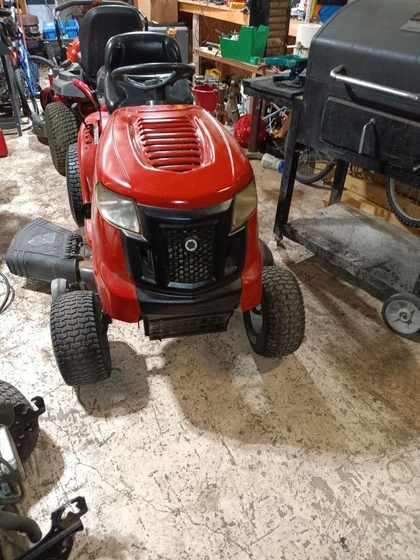 Troy Built Riding Lawn Mower 