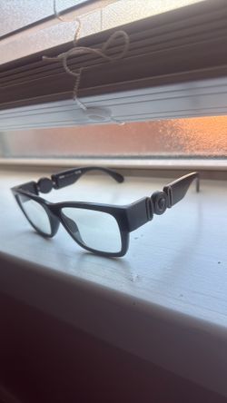 Men’s new Versace glasses
