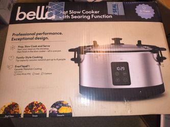 Slow cooker