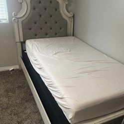 Twin Bed 