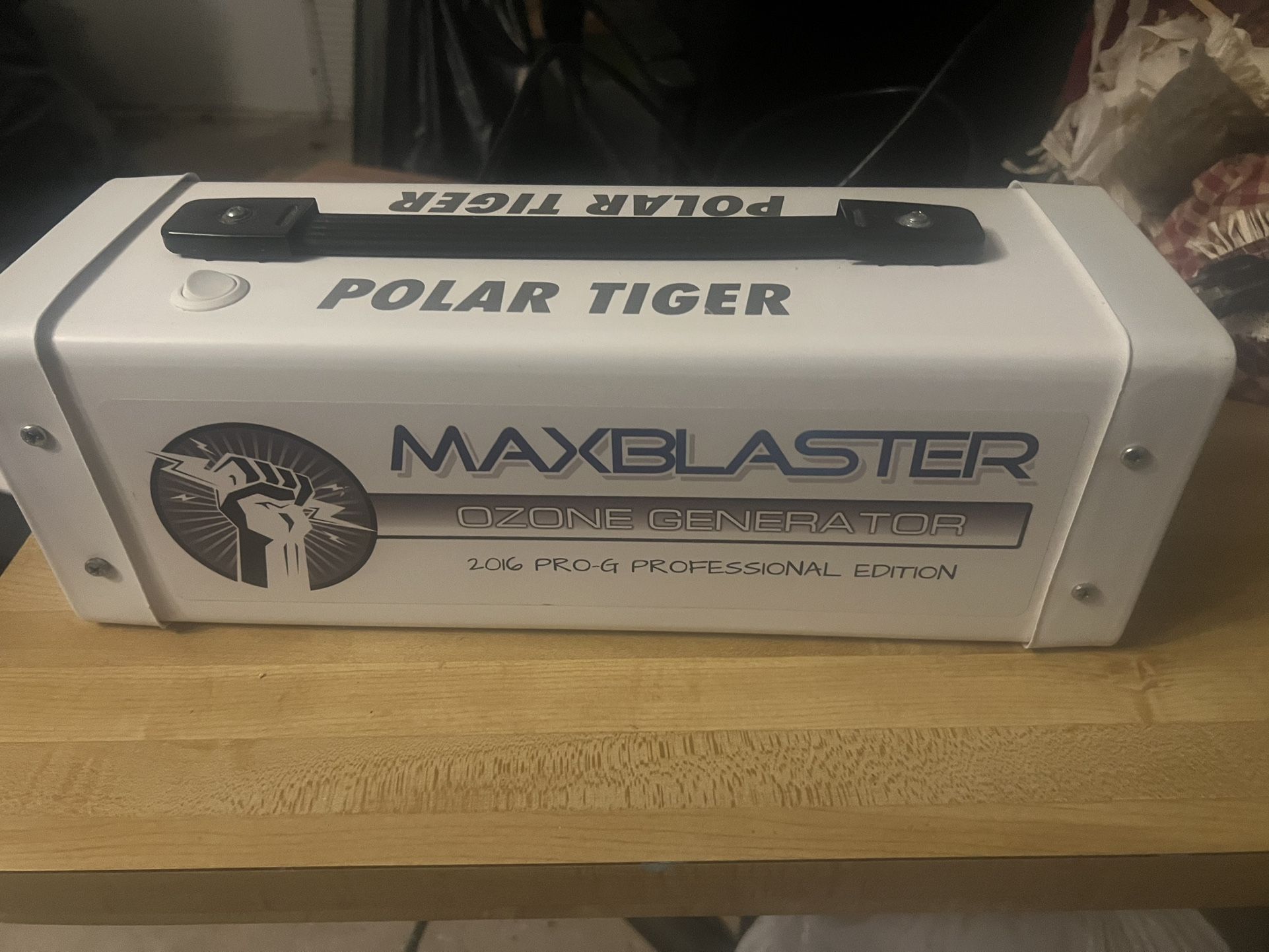 Maxblaster Pro Ozone Generator