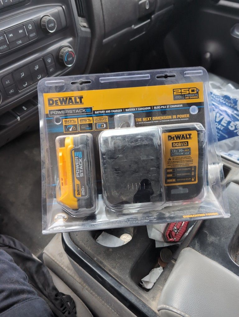 DeWalt Battery Charger