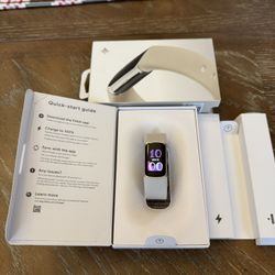 Gently Used Fitbit 5 