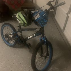 Children’s Boy Bike By Wipeout, Comes With Helmet 