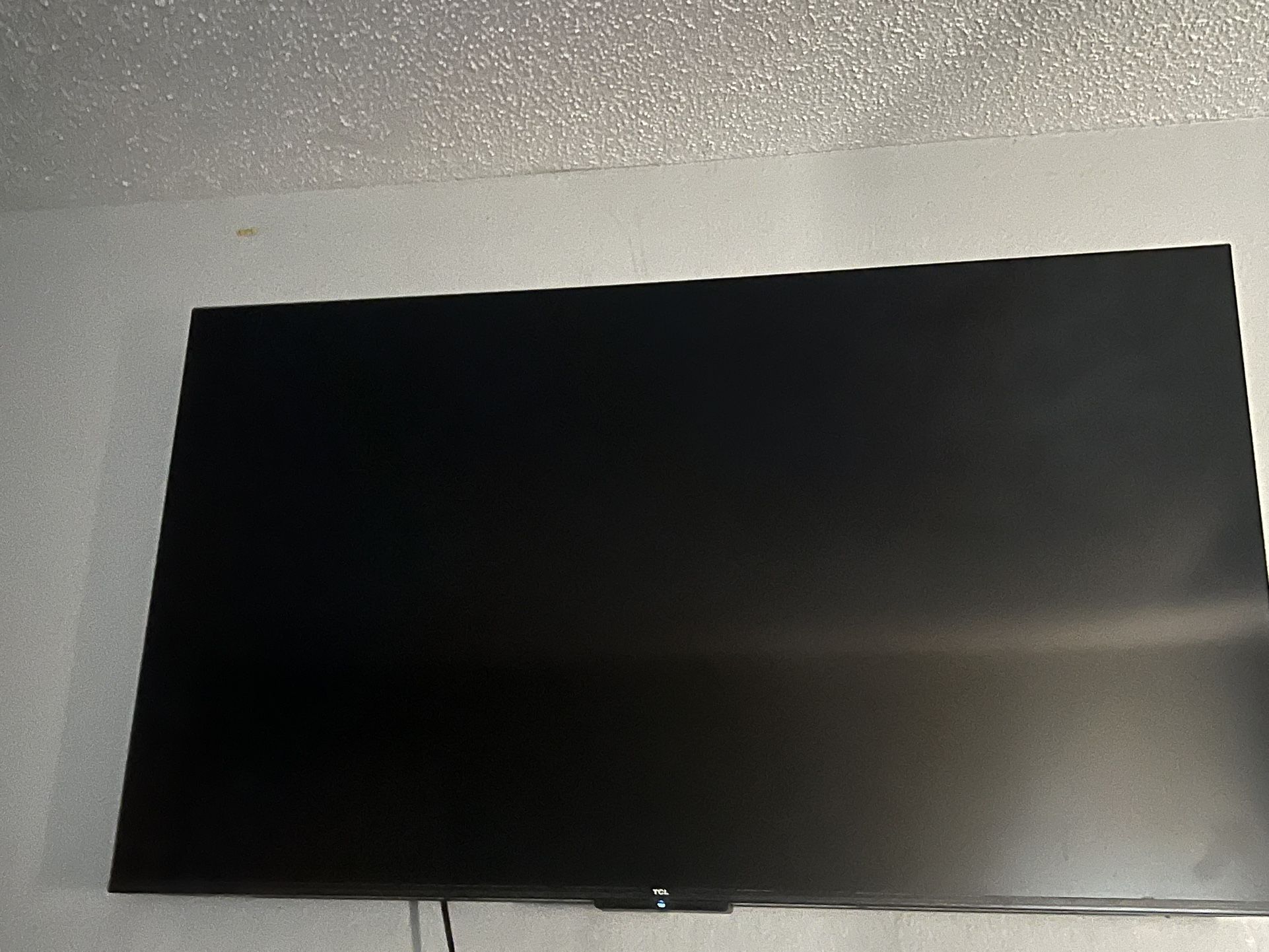 TLC Roku 55” T.V