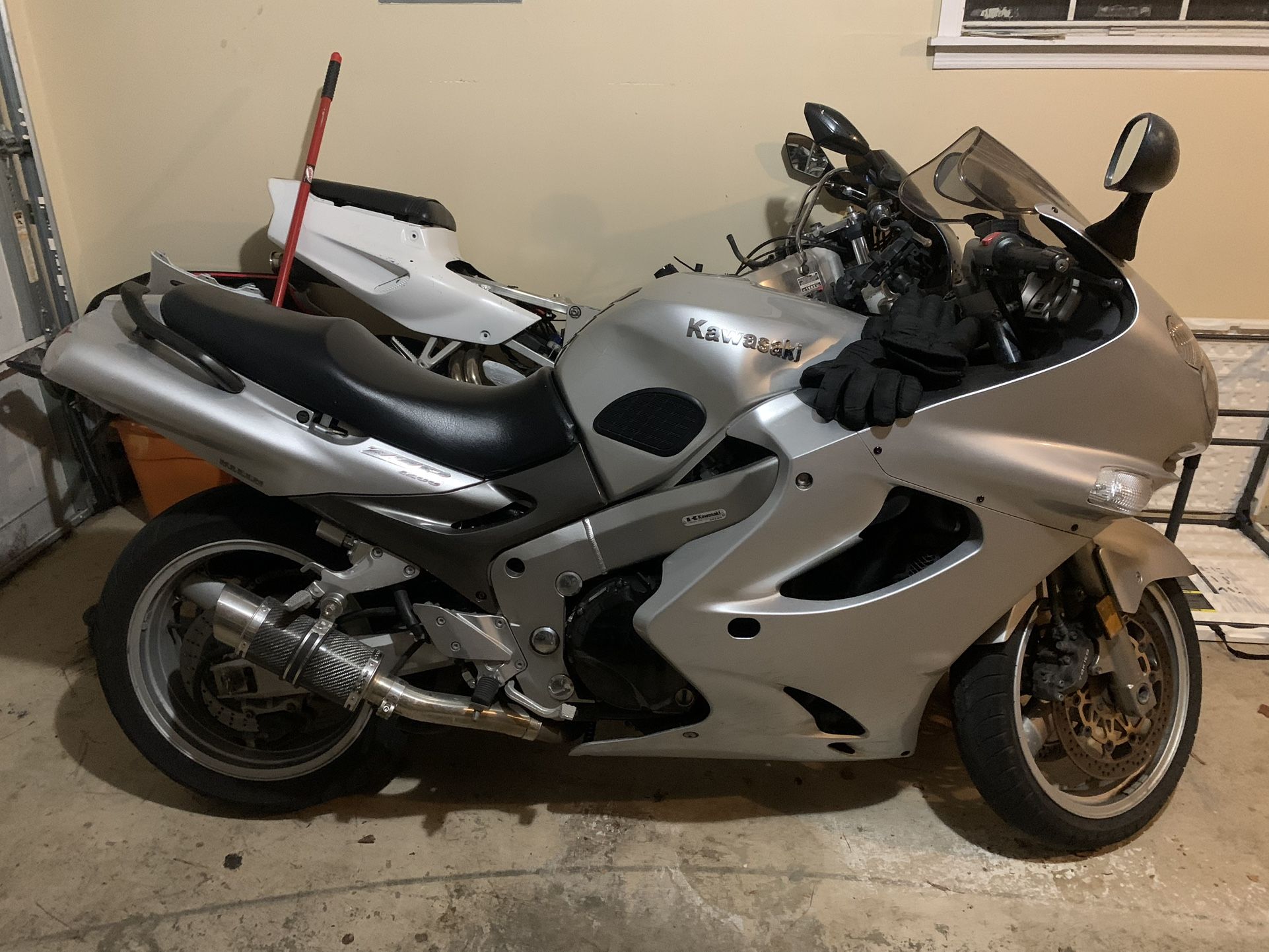 2002 Kawasaki ZZR 1200