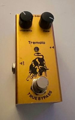 Tremolo pedal - Erin EF-09 / Kiangel