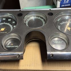 67-72 Chevy/ GMC C10 , C20  Truck Dash Gauge Cluster