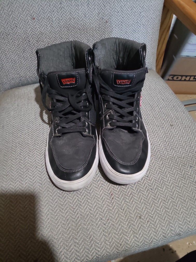 Levi's Shoe