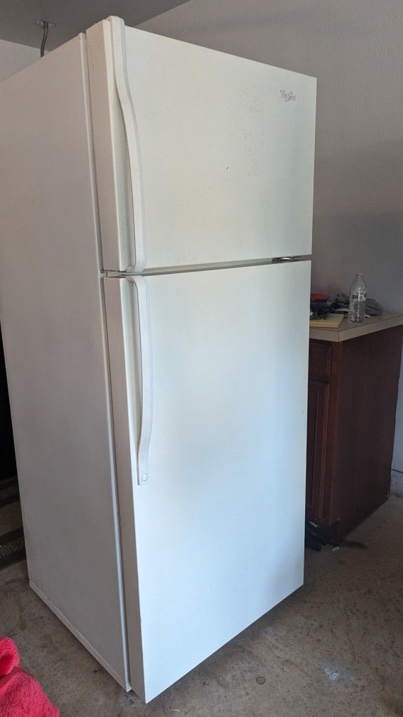 Fridge for Sale in Wilmer, TX OfferUp