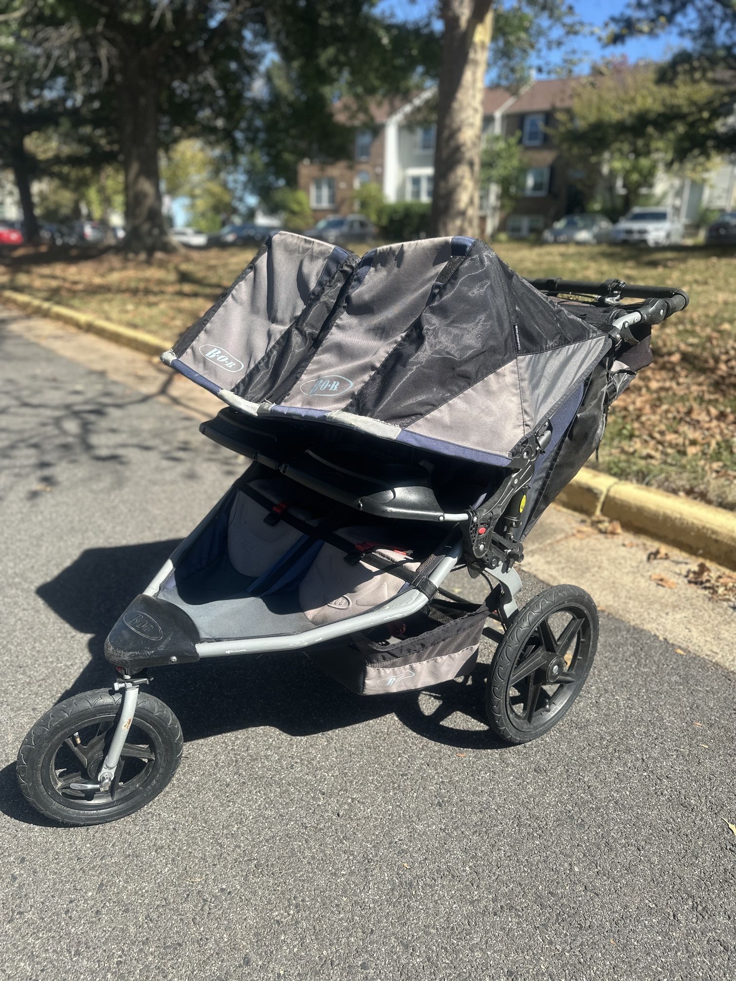 Bob Pro Duallie Double Jogger Stroller With Hand Break
