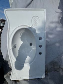 Bathroom sink “19x36”
