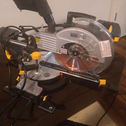 10" Compound Miter Saw
