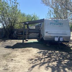 Se Renta Traila En Turlock 