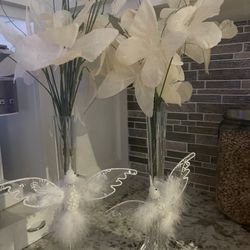 2 SET OF LIGHT UP DOVE BIRDS W FLOWER VASES