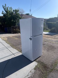 Free fridge