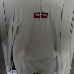 Supreme Hoodie
