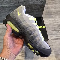 Air Max 95 Neon sz 11.5 New