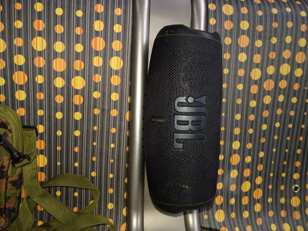 JBL CHARGE 5 WIFI SE