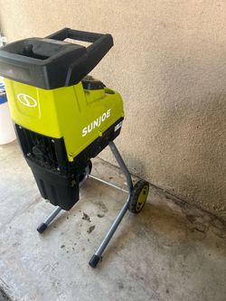 Compact wood mulcher