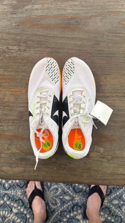New Nike XC Track Cleats - Size 9.5