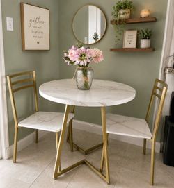 Dinning table with 2 chairs