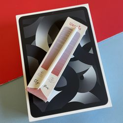 Apple iPad Air 5th Generation (M1 Chip) 64GB with Box, Pen And Keyboard 