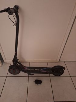 Sport Electric Scooter with Charger